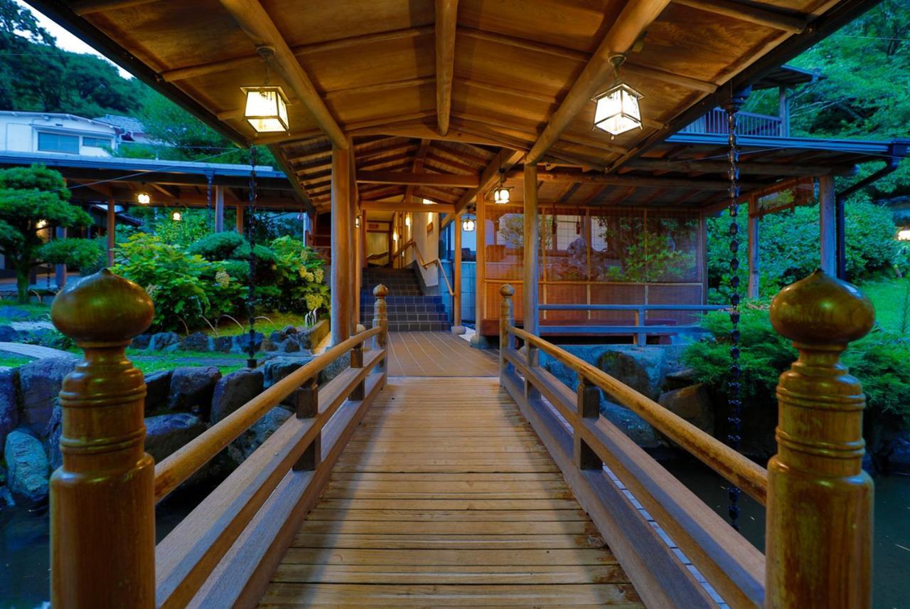 旅館 坂聖　玉樟園